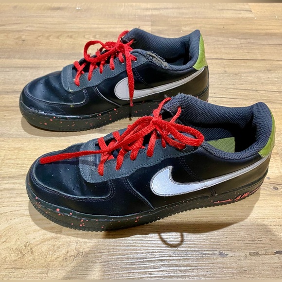 Nike Air Force 1 w/ Box - Picture 3 of 10